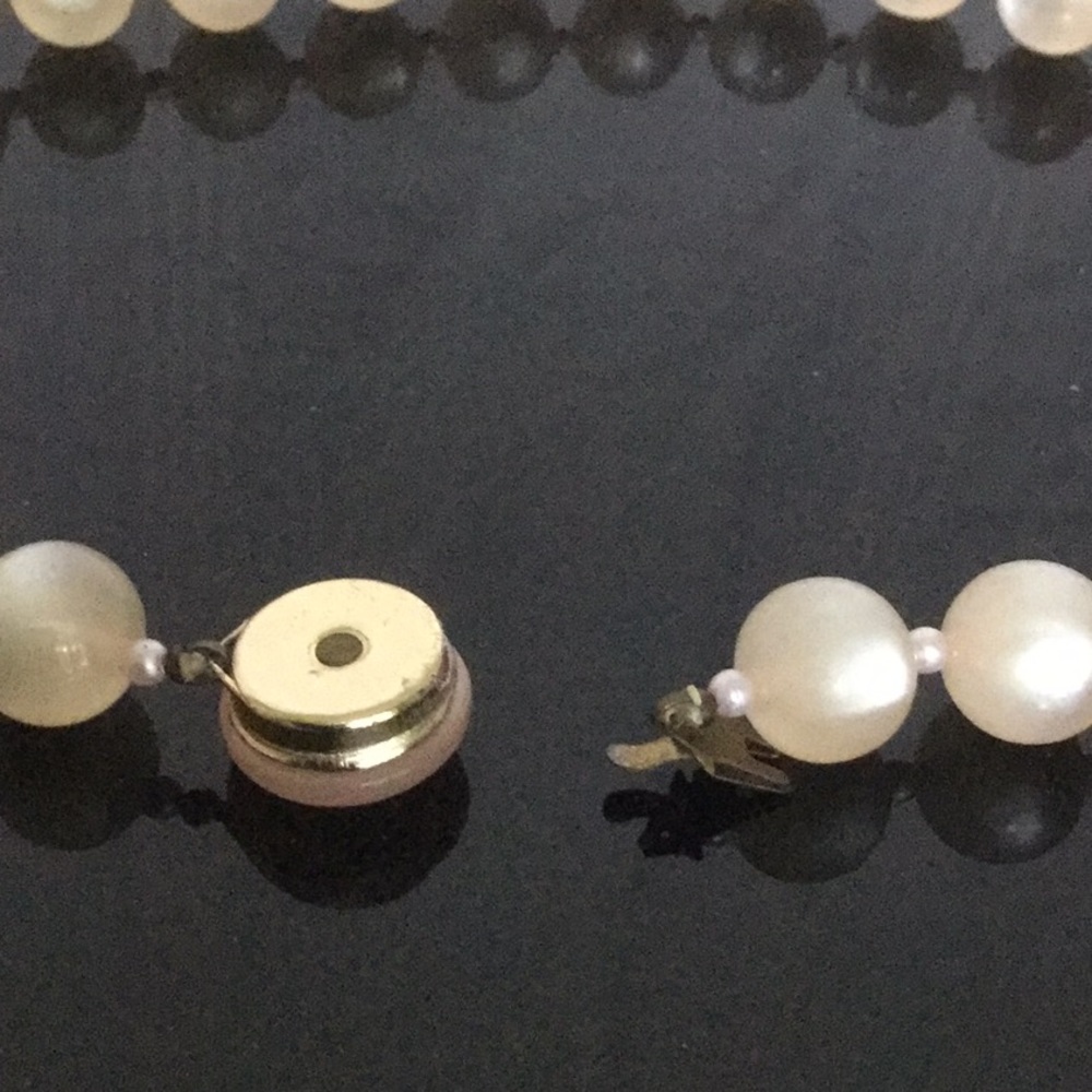 Vtg. 17” 1950’s Pink Moonglow Necklace W/30 Beads - Picture 3 of 7